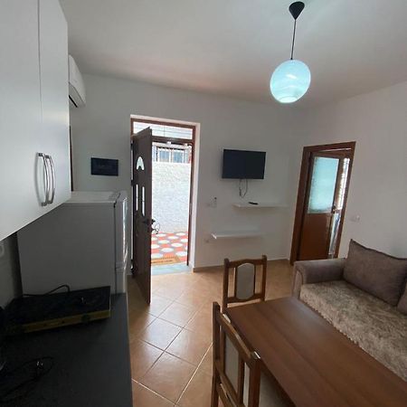Dangolli House Apartment Vlorë Exterior foto